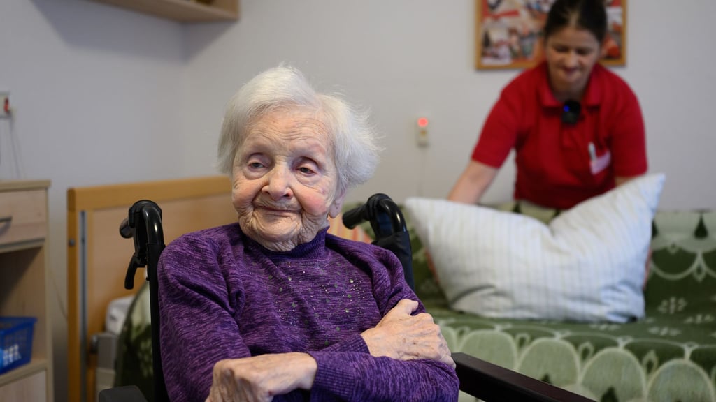 Die 111 Jahre alte Ilse Neumann aus Taucha bei Leipzig ist die wohl älteste Sächsin und einer der ältesten Menschen in Deutschland