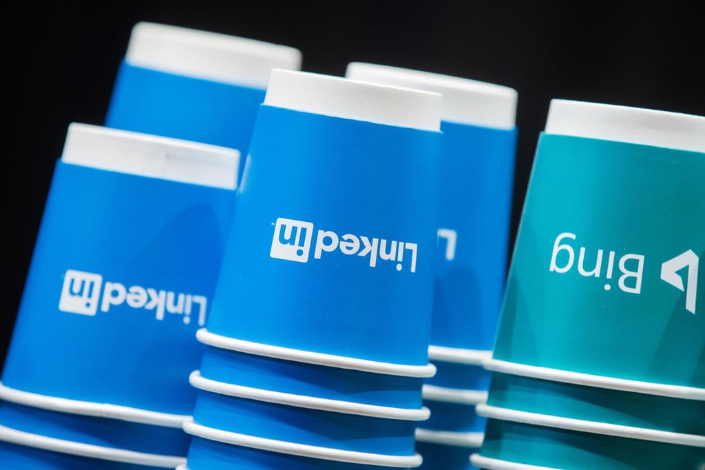 Eine technische Störung beim Internetanbieter Cloudflare hat etliche Webseiten und Online-Apps erneut unerreichbar gemacht, darunter auch das Karrierenetzwerk LinkedIn.