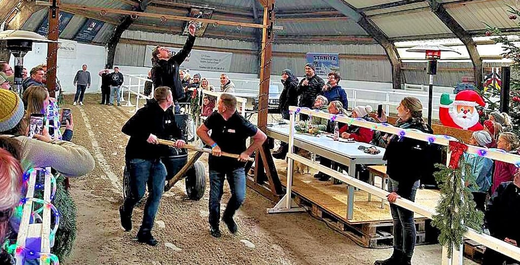 Das Römerduell ist einer der Höhepunkte des Ringreiten in Gadegast.