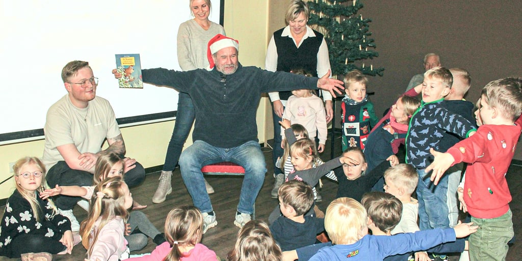 Die Kinder der Kita „Wasserflöhe“ aus Seeburg lauschten ganz aufmerksam den Geschichten von Georg Eckardt. 
