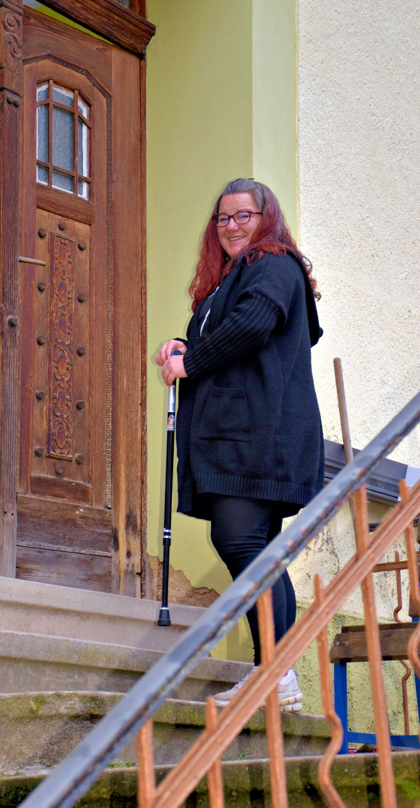 Multiple Sklerose im Burgenlandkreis: „Ich dachte, jetzt stirbst du“: Wie eine MS-Diagnose das Leben einer 45-Jährigen verändert hat