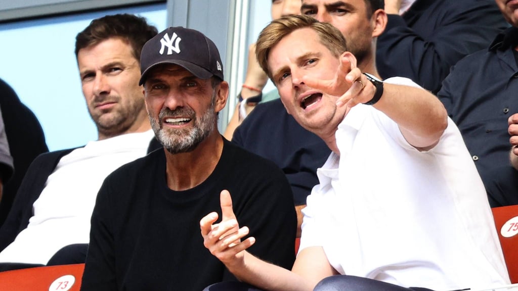 „Den Rahmen setzt nur der Club”: Johann Plenge und Jürgen Klopp.