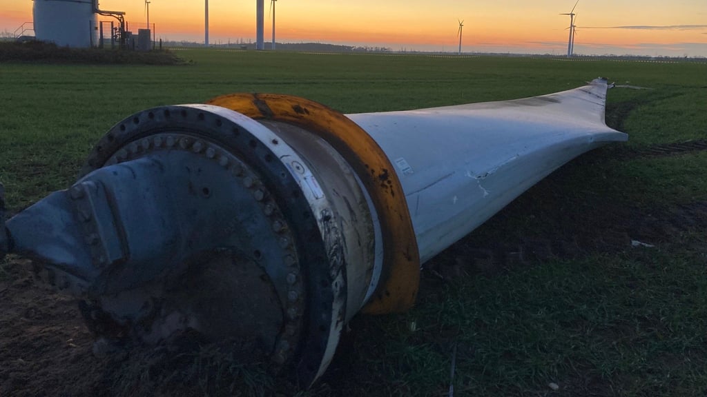 Können dem abgestürzten Rotorblatt weitere folgen?