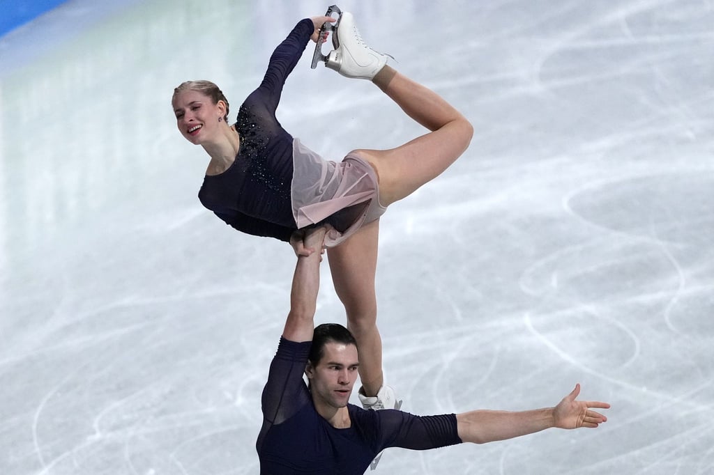 Minerva Hase und Nikita Volodin belegen im Grand-Prix-Finale den dritten Platz.