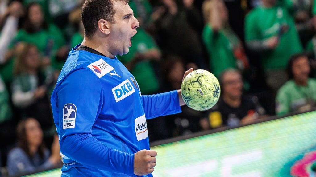 Füchse-Schlussmann Dejan Milosavljev muss weiter zuschauen. (Archivbild)