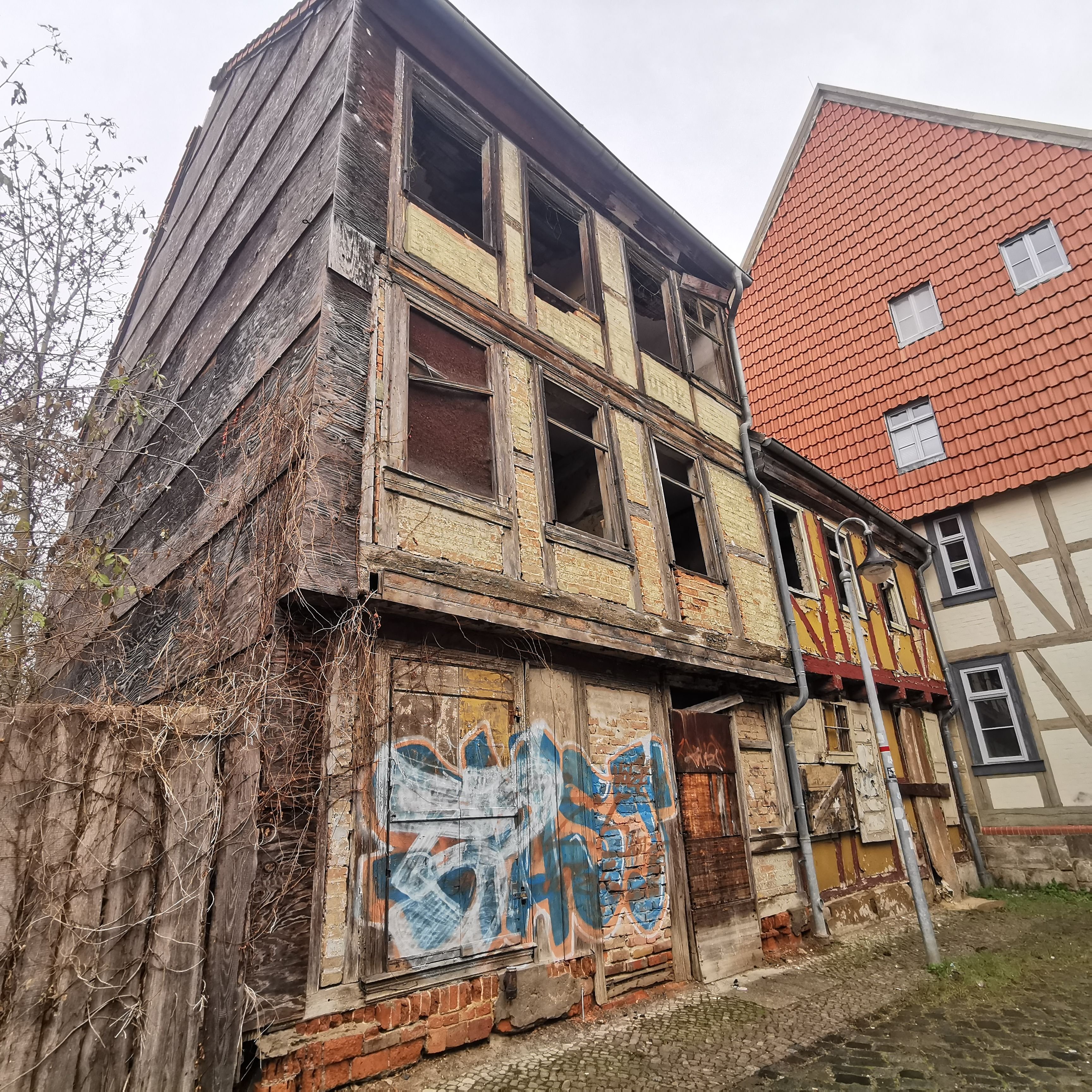 Lost Place im Harz: Alte Zigarrenfabrik in Halberstadt wird zu einer Ruine in der Altstadt