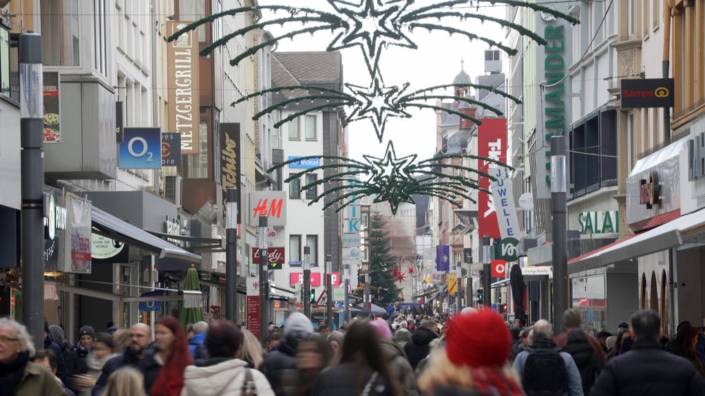 Das Weihnachtsgeschäft ist für den Einzelhandel eine besonders wichtige Zeit. (Symbolbild)