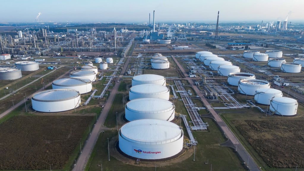 Martin Naundorf von der InfraLeuna GmbH warnt vor steigenden Energiepreisen durch den geplanten EU-Importstopp für russisches Erdgas (Archivbild)