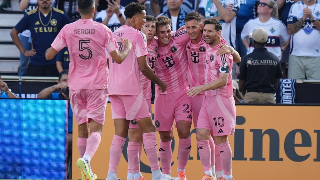 Miami jubelt über das 1:0 - ein Eigentor von Vancouver-Profi Ocampo.