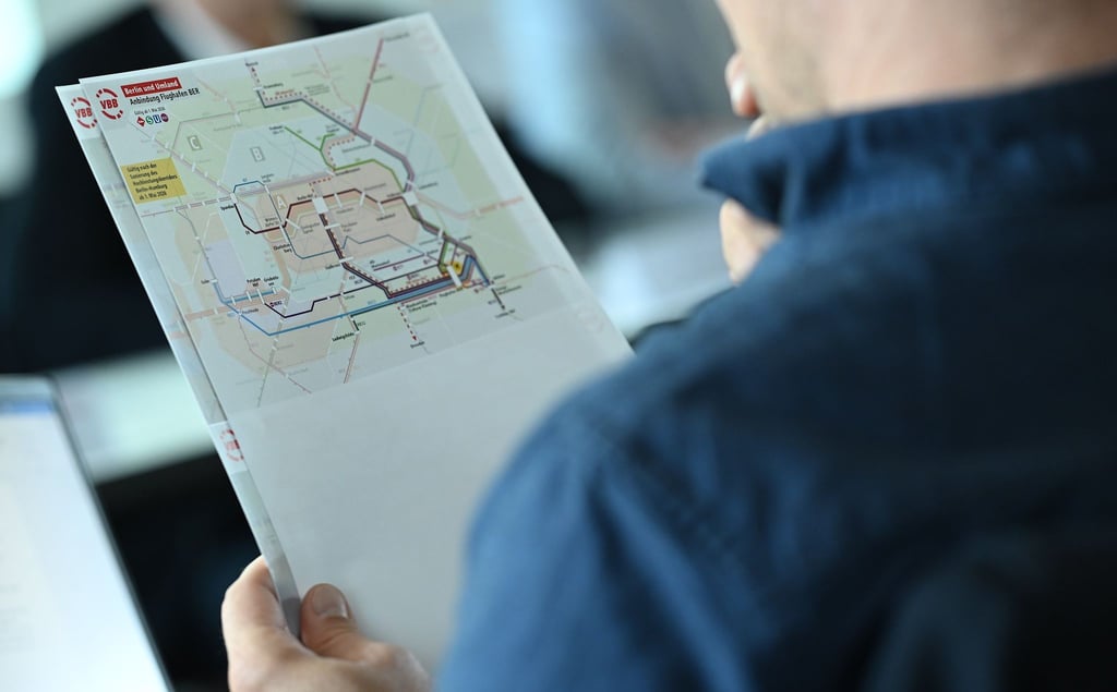 Nächsten Sonntag geht die Dresdner Bahn in Betrieb und verkürzt die Fahrzeit zwischen Berlin und dem BER deutlich. (Archivbild)