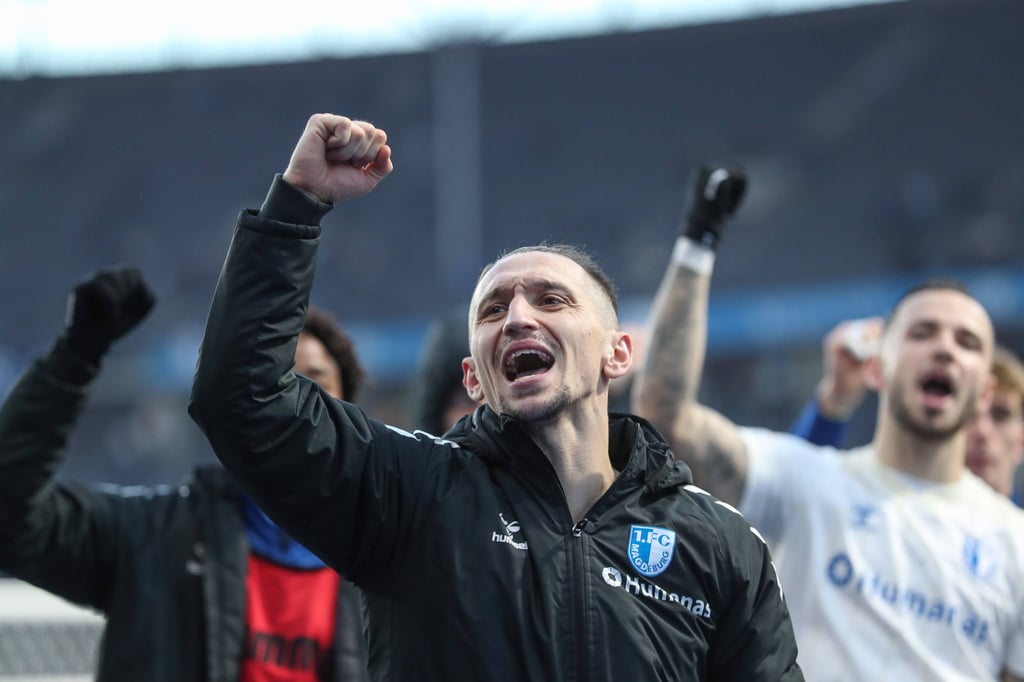 Baris Atik nach dem Sieg seines 1. FC Magdeburg gegen Hertha BSC am Sonntag.