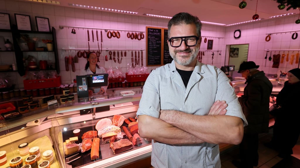 Für Metzgermeister Franz Richter ist die Zeit vor Weihnachten sehr umsatzstark.