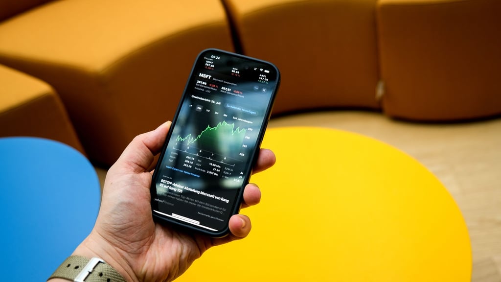 Die Steuer auf die Vorabpauschale für das Jahr 2025 wird Anfang Januar 2026 automatisch vom Verrechnungskonto durch den Depotanbieter eingezogen.