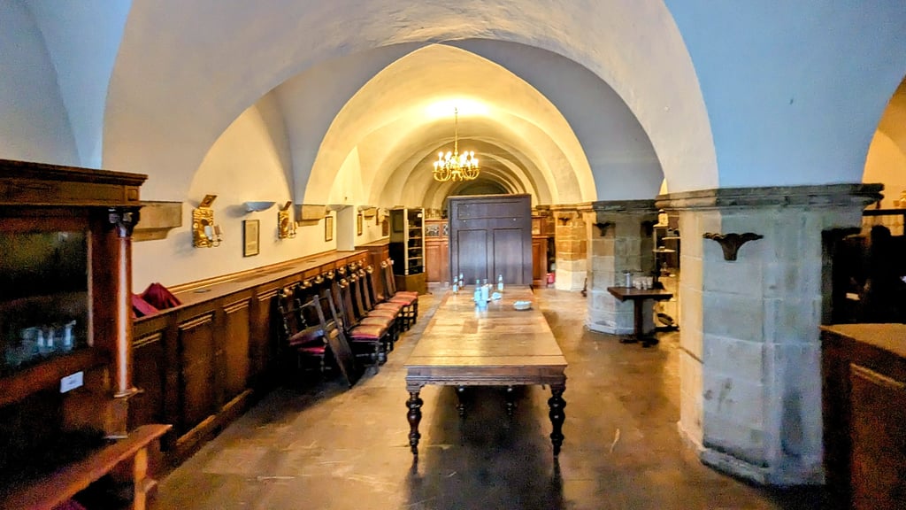 Blick in den Ratskeller in Magdeburg im Mai 2024. Noch immer gibt es keinen Interessenten. Darum denkt die Stadt jetzt um.