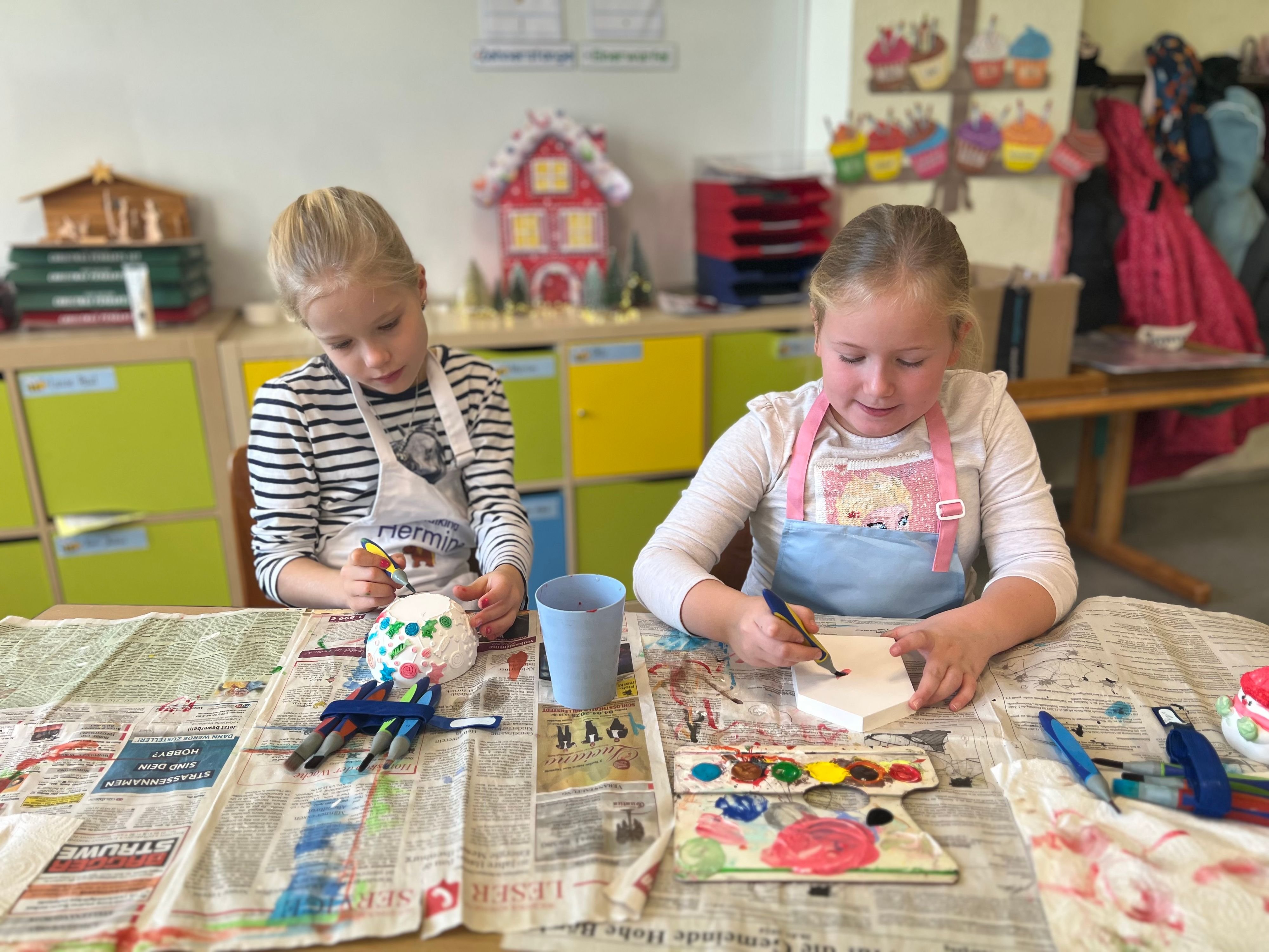 Grundschulen im Harz: Grundschüler präsentieren sich, ihre Schule – und kleine Weihnachtsgeschenke