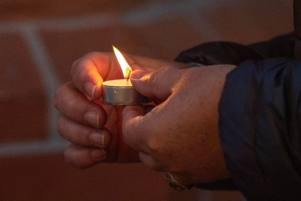Jedes Jahr wird verstorbenen Kindern am zweiten Sonntag im Dezember gedacht. (Symbolbild)
