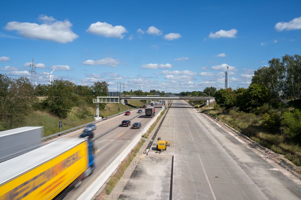 Auf der Autobahn 9 bei Coswig ist in der Nacht zum Freitag ein Verkehrsstopp geplant.