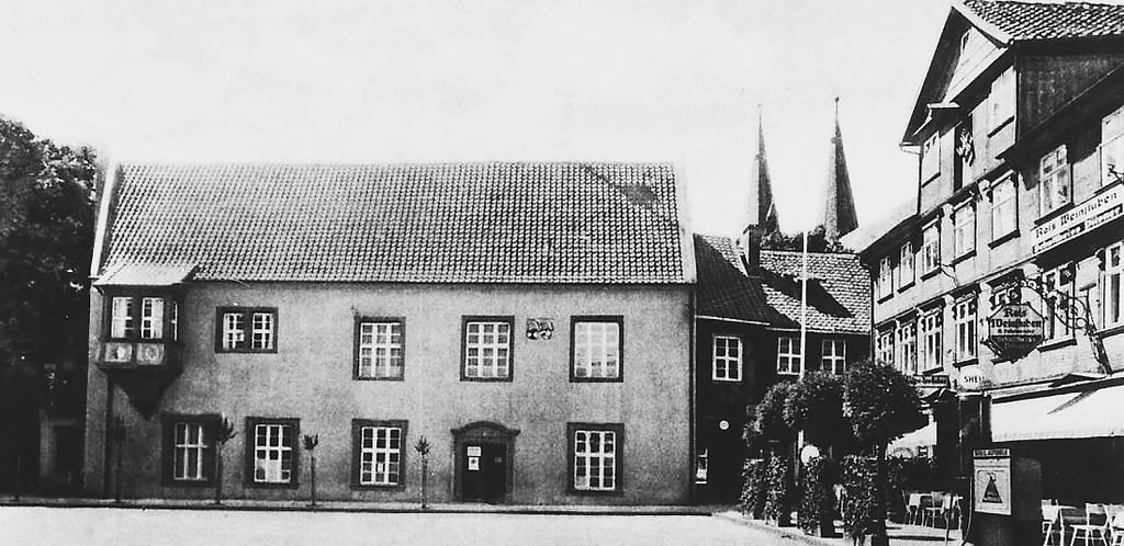 Historisches Foto vom alten Rathaus, in dem seit 95 Jahren das Museum ist.