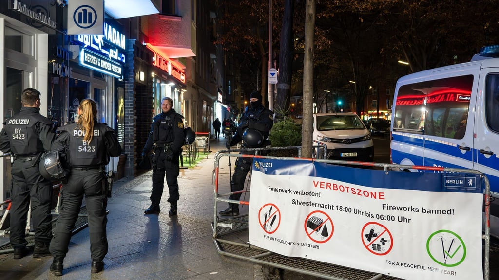 Silvester in Berlin: Hunderte Strafbefehle und Anklagen