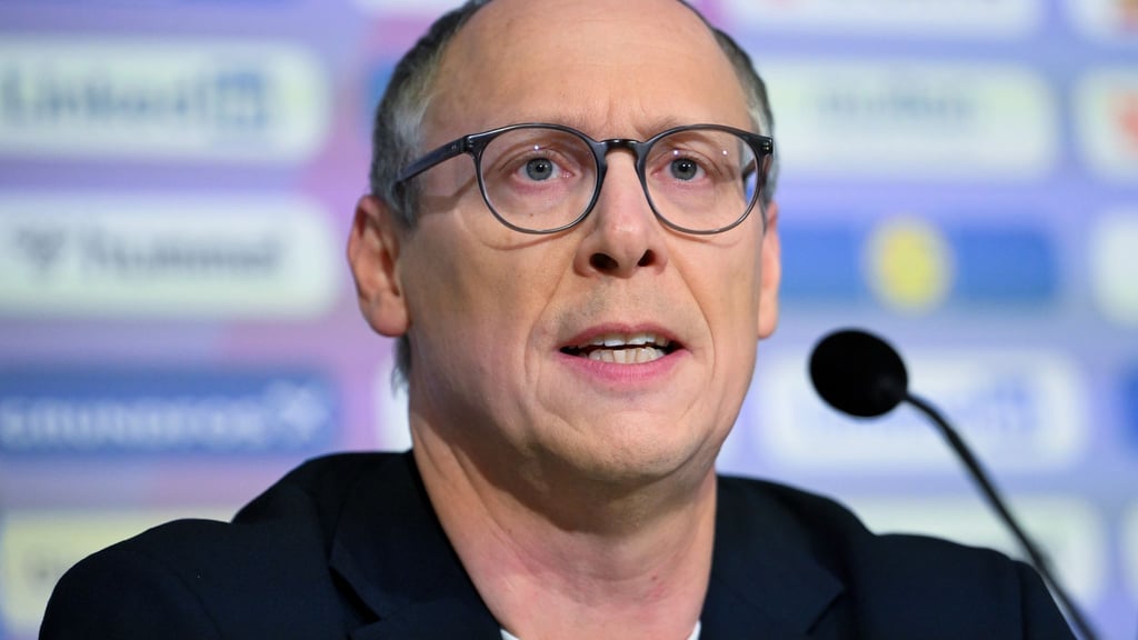 DHB-Vorstandschef Mark Schober ist von der Nachfrage nach WM-Tickets überrascht. (Archivbild)