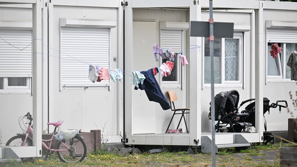 Die Unterbringung von Geflüchteten kostet in Berlin wie in anderen Kommunen auch viel Geld. (Archivbild)