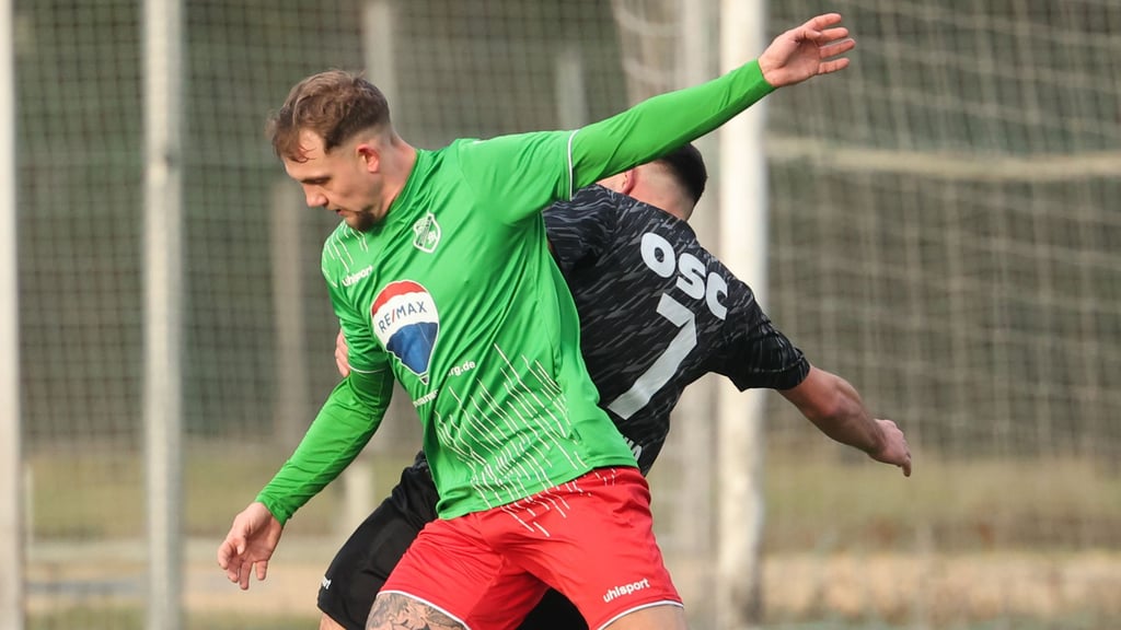 Pascal Schlufter gab zuletzt sein Debüt bei der ersten Mannschaft - in der Innenverteidigung.