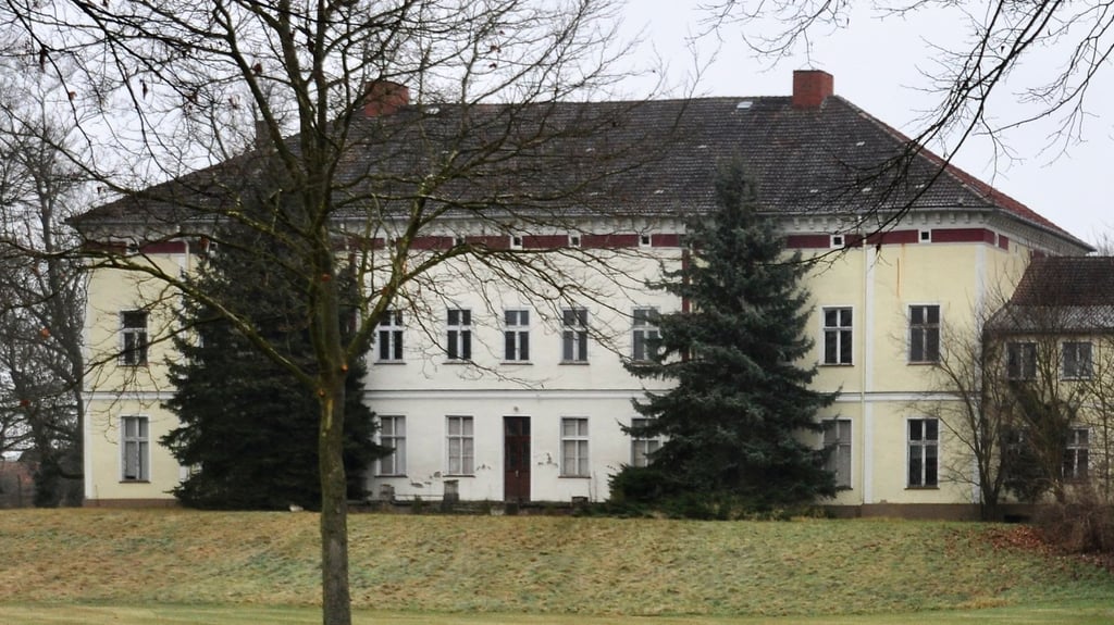 Im Parchener Parchener Schloss gibt es einen Flohmarkt. 