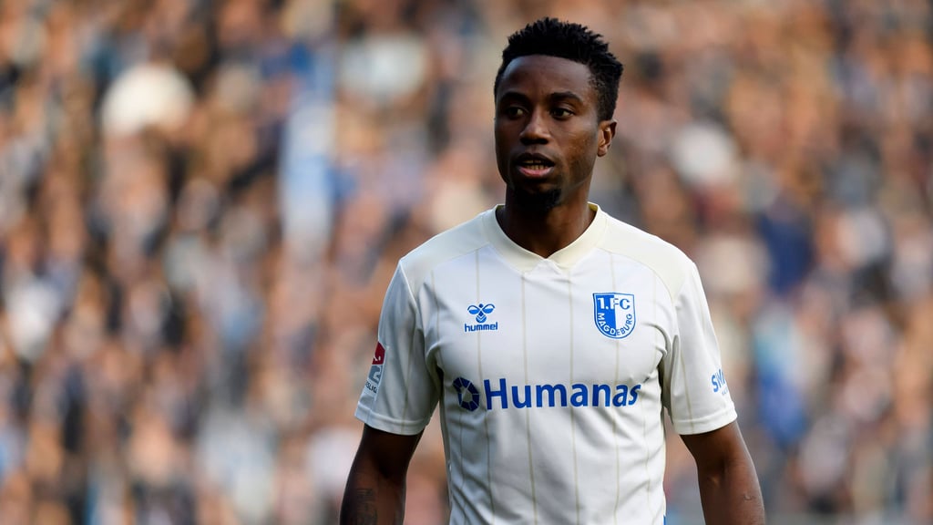 Lubambo Musonda ist Kapitän der Nationalmannschaft von Sambia und ist für den Afrika Cup nominiert worden. Damit wird er dem 1. FC Magdeburg im Abstiegskampf der 2. Bundesliga fehlen.