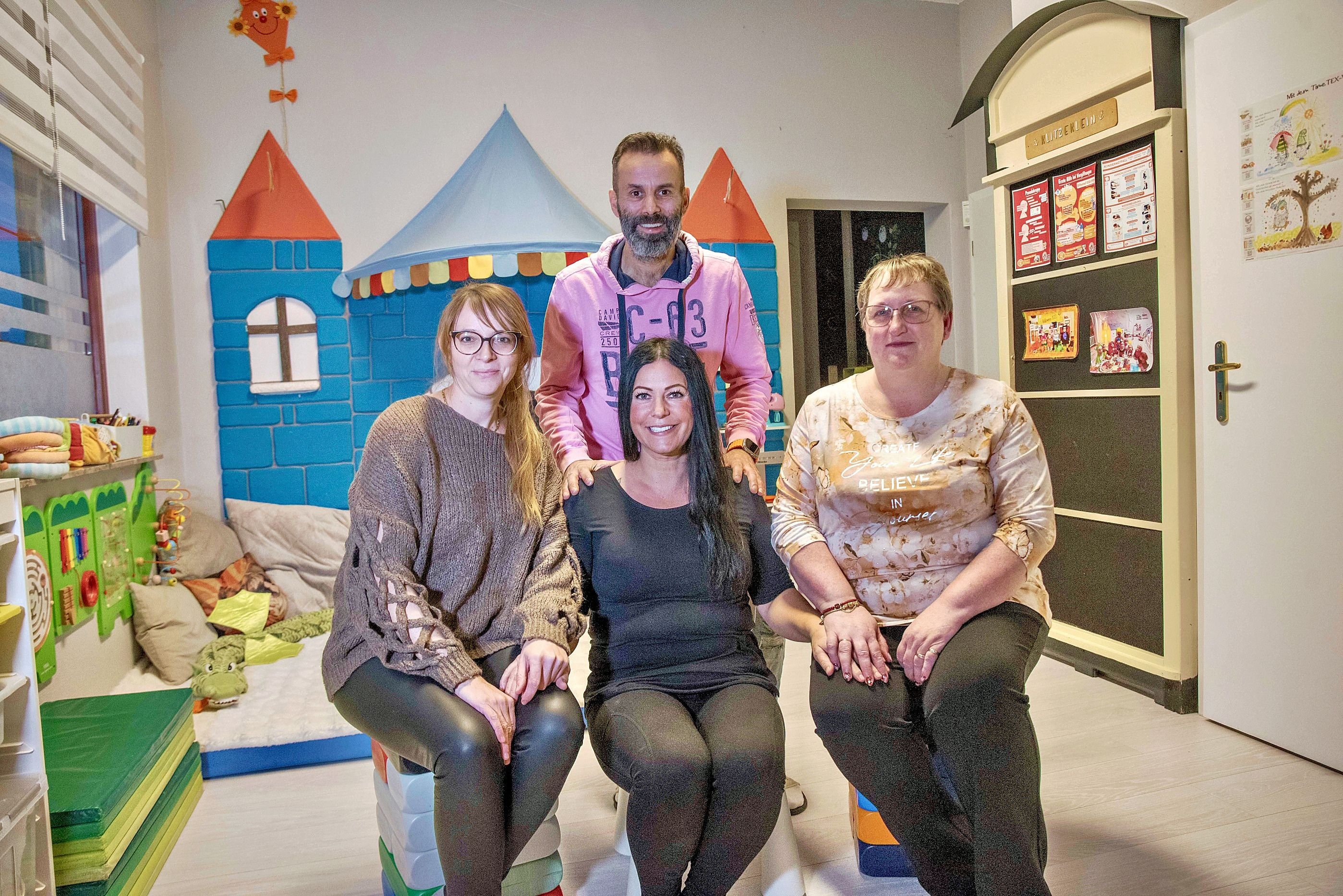 Statt 17 nur noch 4 Angebote: Sorgen im Kinderparadies - Warum in Dessau-Roßlau immer mehr Tagesmütter und Tagesvatis aufgeben