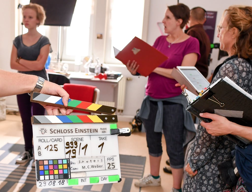 Dreharbeiten einer bereits vergangenen Staffel von Schloss Einstein im Jahr 2018. (Archivbild)
