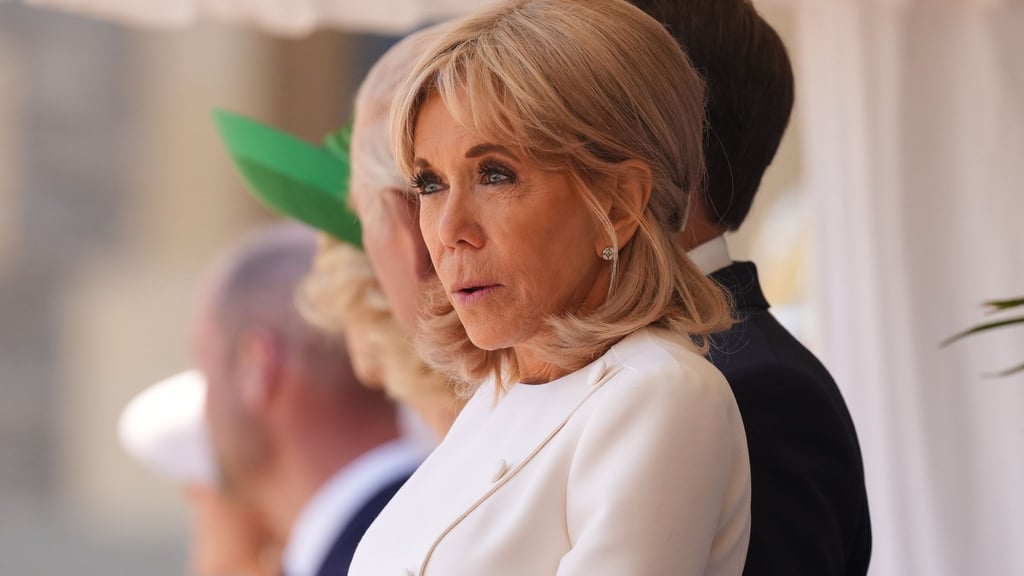 Brigitte Macron wird wegen abfälliger Worte über Feministinnen heftig kritisiert. (Archivbild)