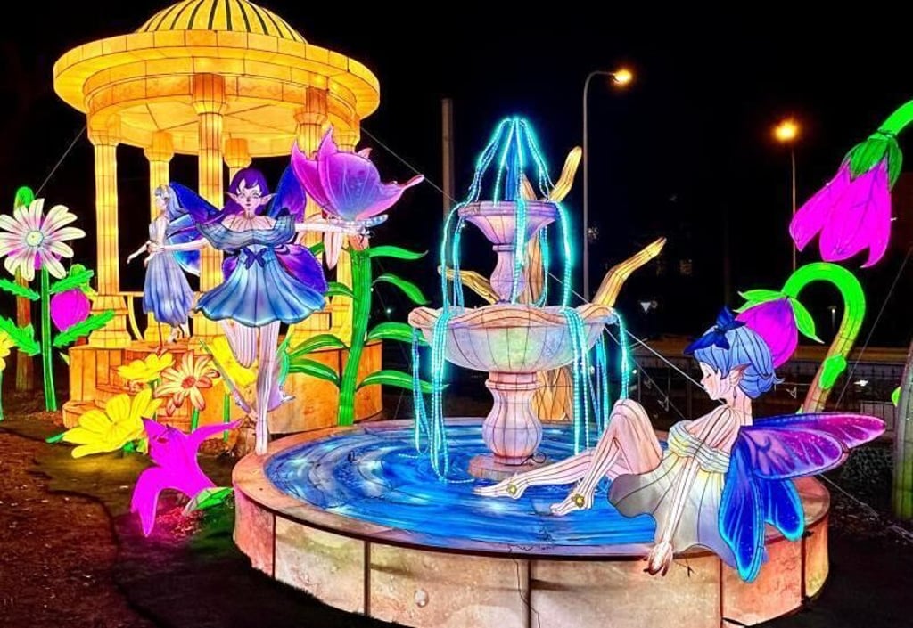 In der Lichterwelt im Bergzoo Halle gibt es über 1000 handgefertigte Lichtfiguren zu bestaunen.