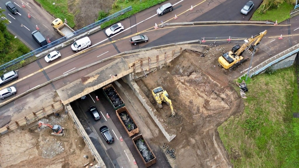 Die Brückenbaustelle Rennbahnkreuz als entspannende Verkehrsnachricht? Woran sollte man da denken?