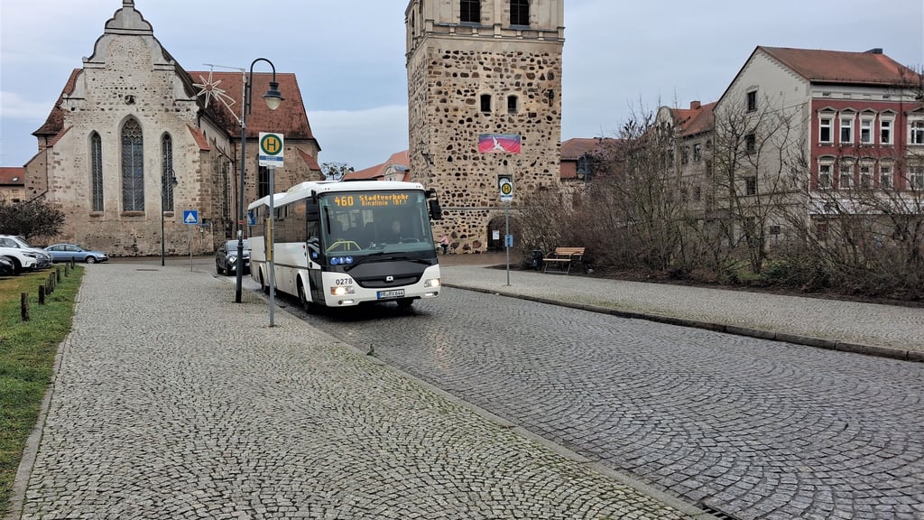 Aufgrund von Anpassungen an den Regionalverkehr der Bahn ändert sich der Fahrplan der Zerbster Stadtlinie ab 14. Dezember. 