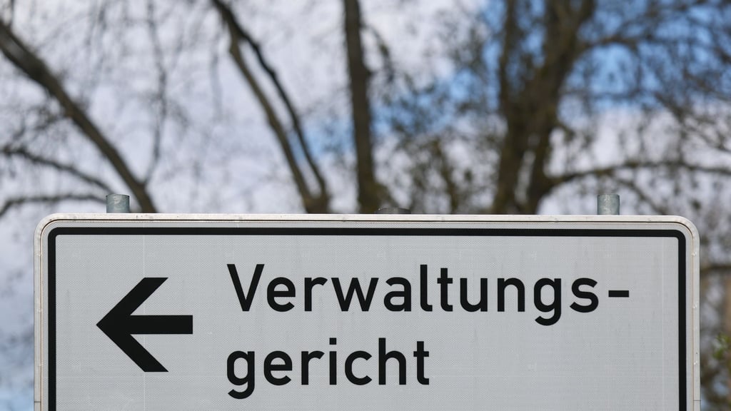 Das Verwaltungsgericht Leipzig hat ein vom Landtagspräsidium verhängtes Ordnungsgeld gegen den AfD-Abgeordneten Jörg Dornau bestätigt. (Symbolbild)