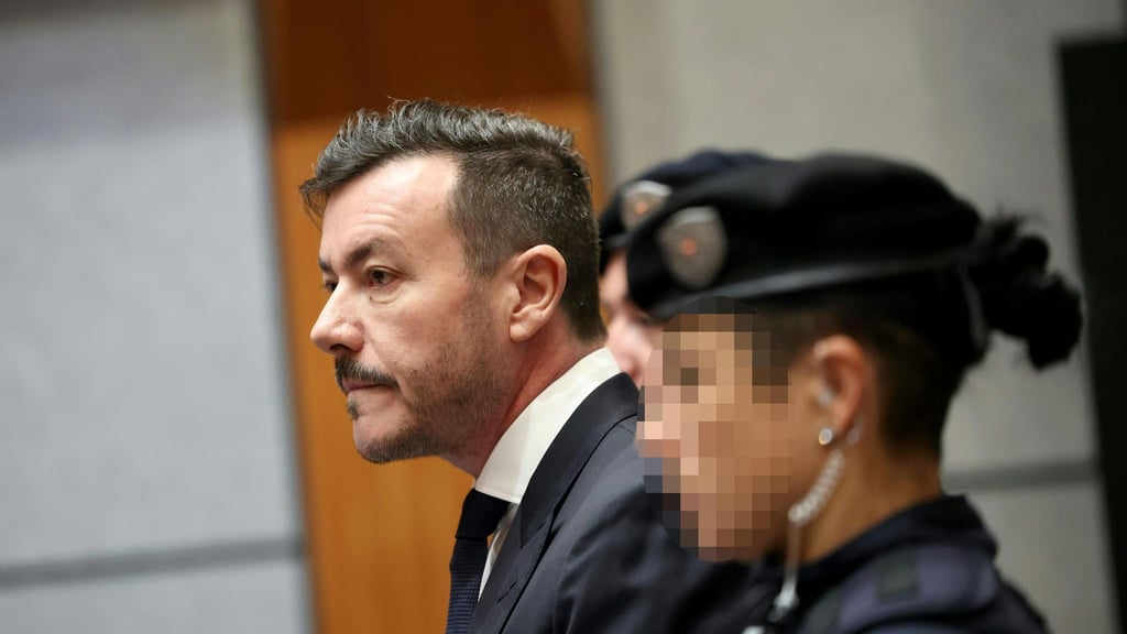 Die Verteidigung bezeichnet die Anklage gegen René Benko als „Hokuspokus“.