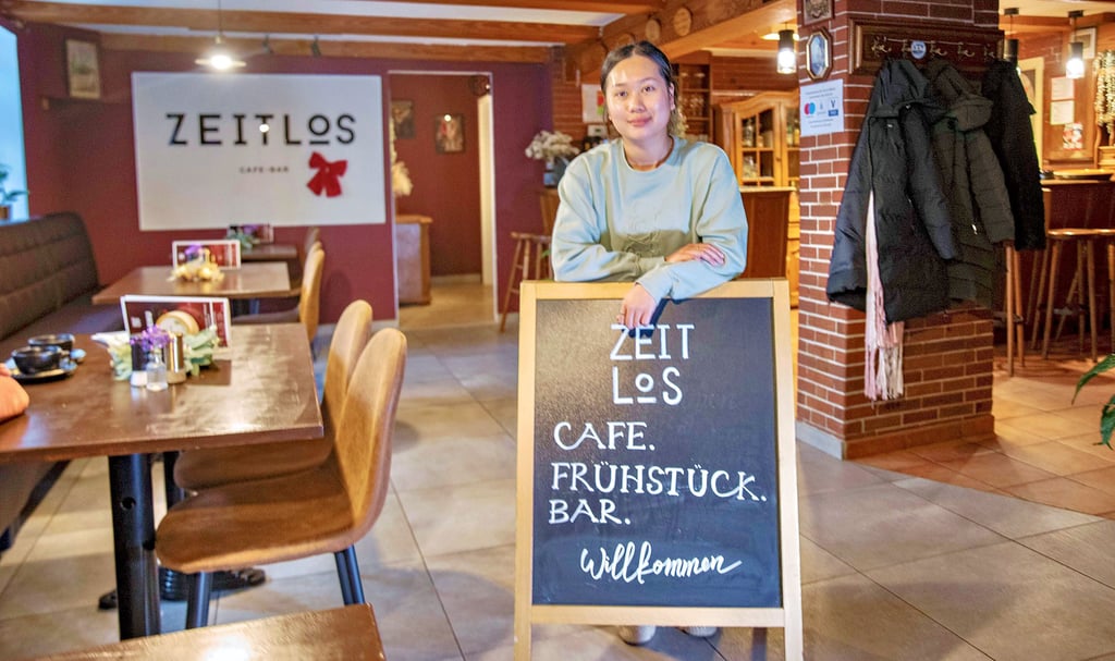 Kiev Ounh Duong hat mit dem „Zeitlos“ ihr erstes Café eröffnet. 