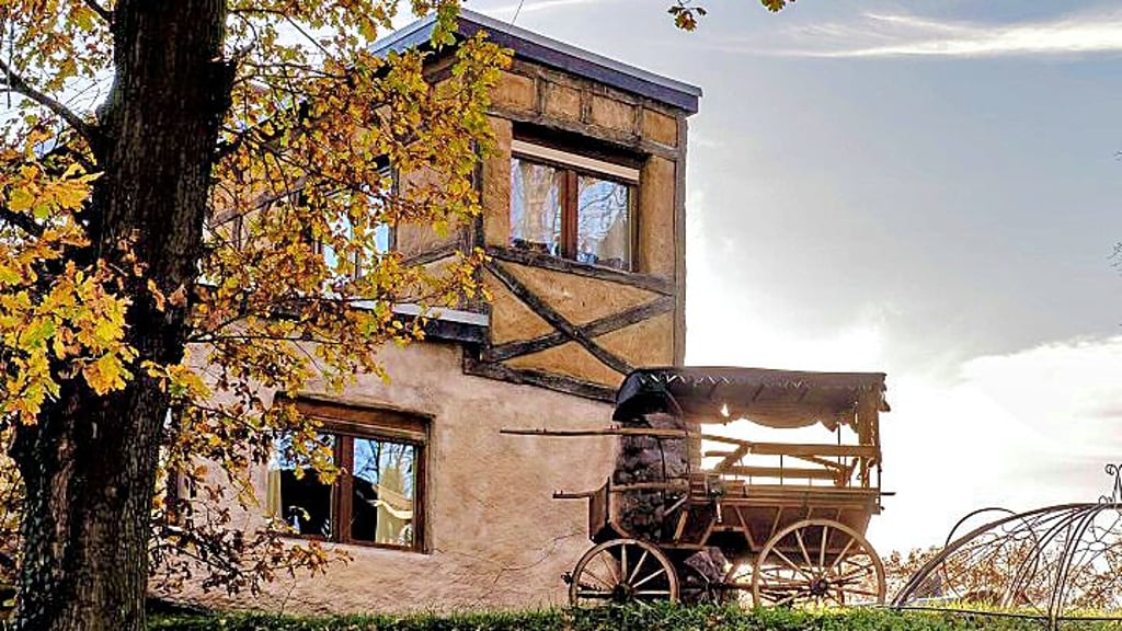 Die zweigeschossige Bebauung im Feriendorf ist Thema.