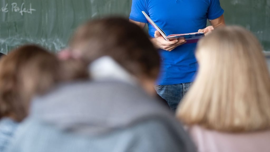Lehrermangel: In Realschulen in Sachsen-Anhalt sind die Schülerinnen und Schüler besonders stark von Unterrichtsausfällen betroffen.&nbsp;