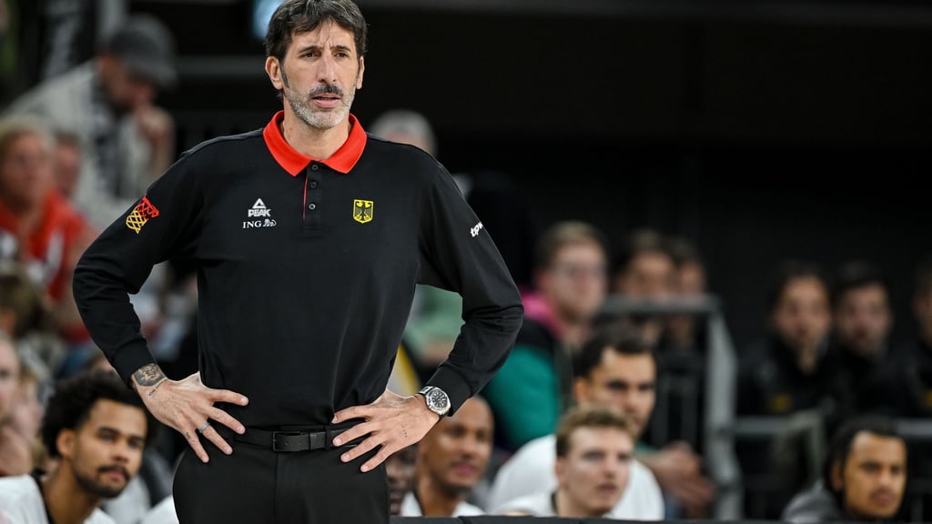 Basketball-Bundestrainer Alex Mumbrú spricht über seine schwere Zeit bei der EM. (Archivfoto)