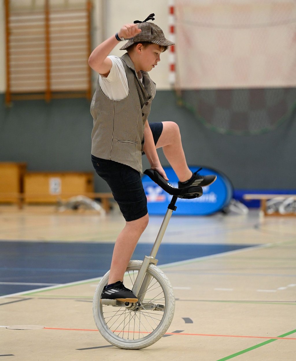 Florian Lodahl mit seiner Detektiv-Kür.