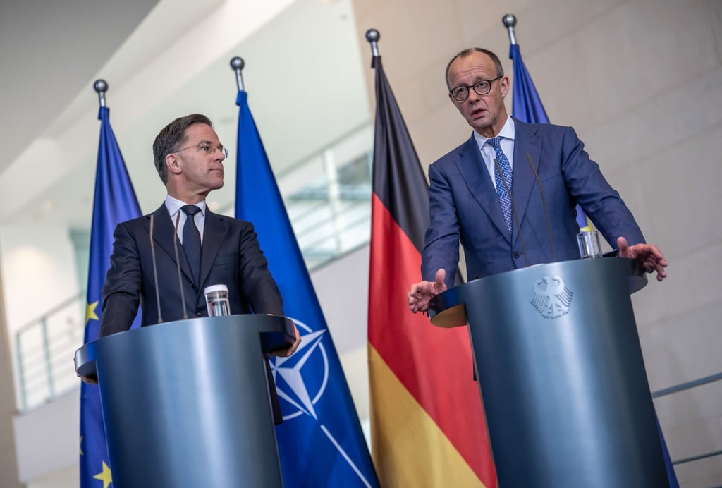 Im Zentrum der Gespräche von Kanzler Friedrich Merz (CDU) mit Nato-Generalsekretär Mark Rutte standen die Verhandlungen über eine Friedenslösung für die Ukraine.