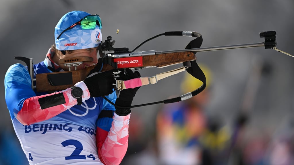 Bei den Olympischen Winterspielen von Peking gewann Eduard Latypow dreimal Bronze - eine Teilnahme 2026 scheint ausgeschlossen. (Archivbild)