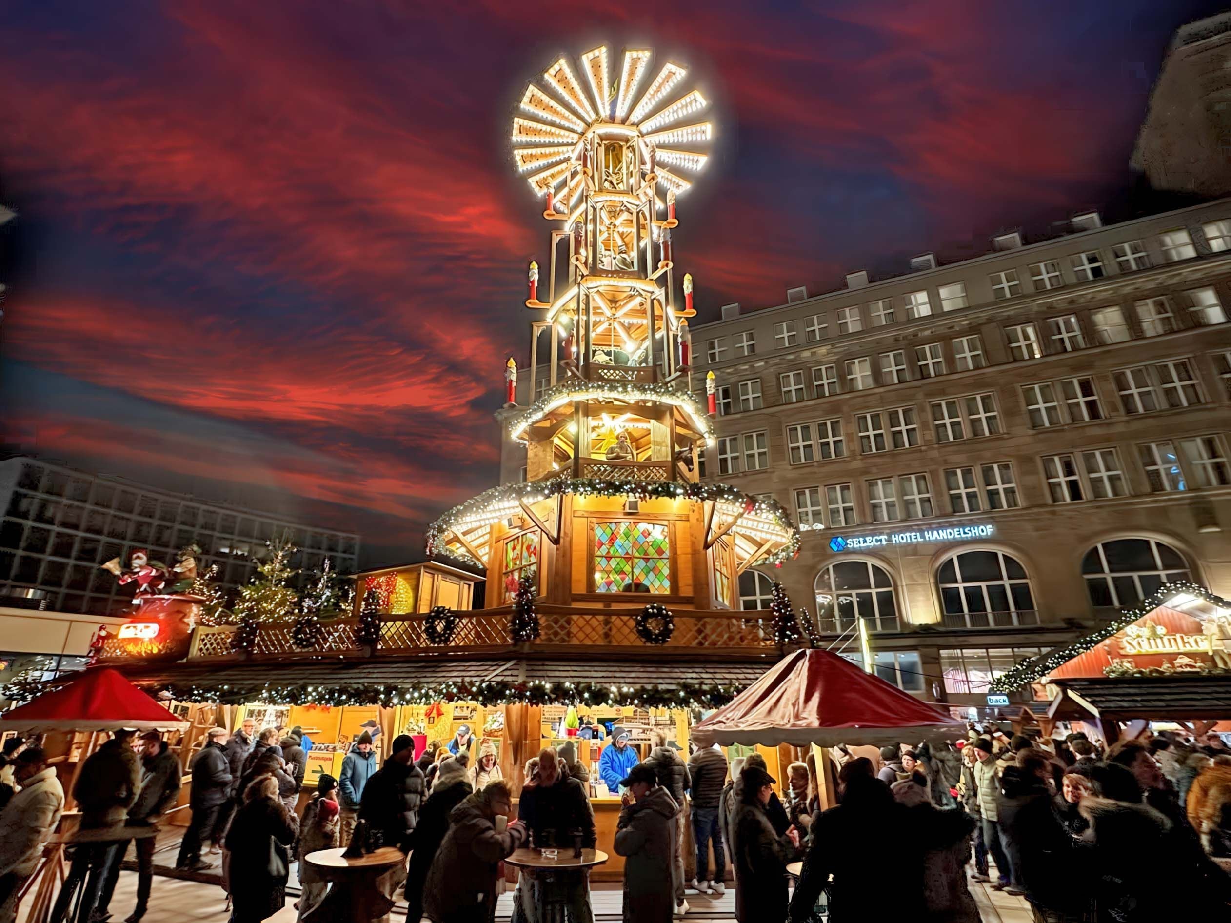 „Hüttencompany Blume & Blume“ aus der Börde: Gefragte Weinachtspyramiden aus Wanzeleben