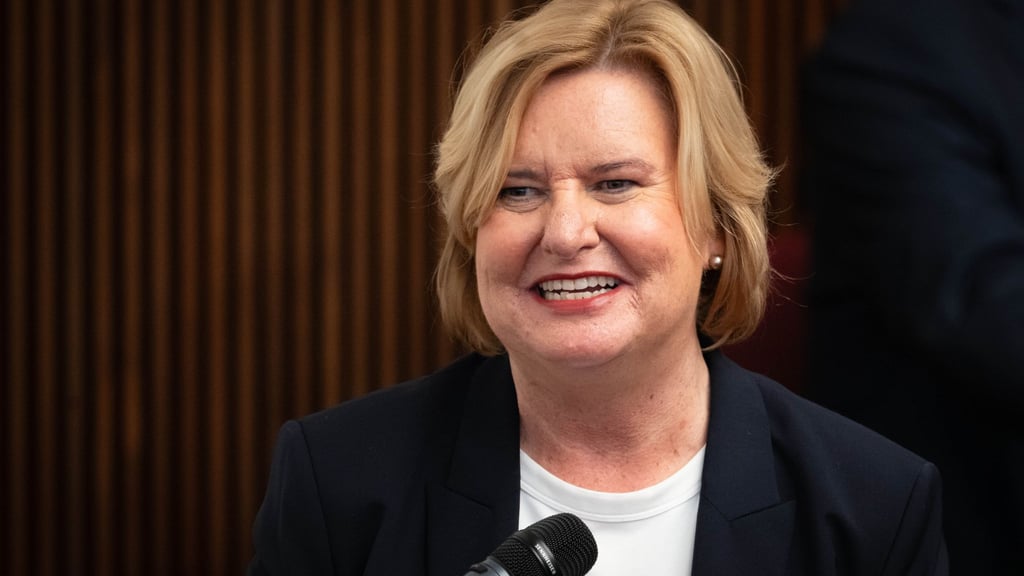 Eva Högl ist nun Mitglied des Bremer Senats. Sie wird im kleinsten Bundesland Senatorin für Inneres und Sport.