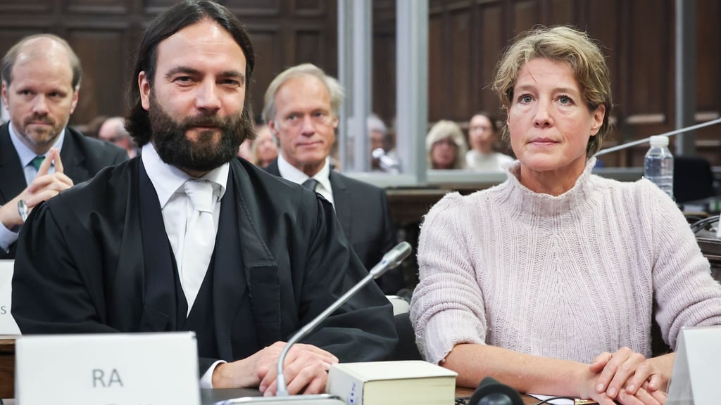 Christina Block ist angeklagt, die Entführung ihrer Kinder in Auftrag gegeben zu haben.