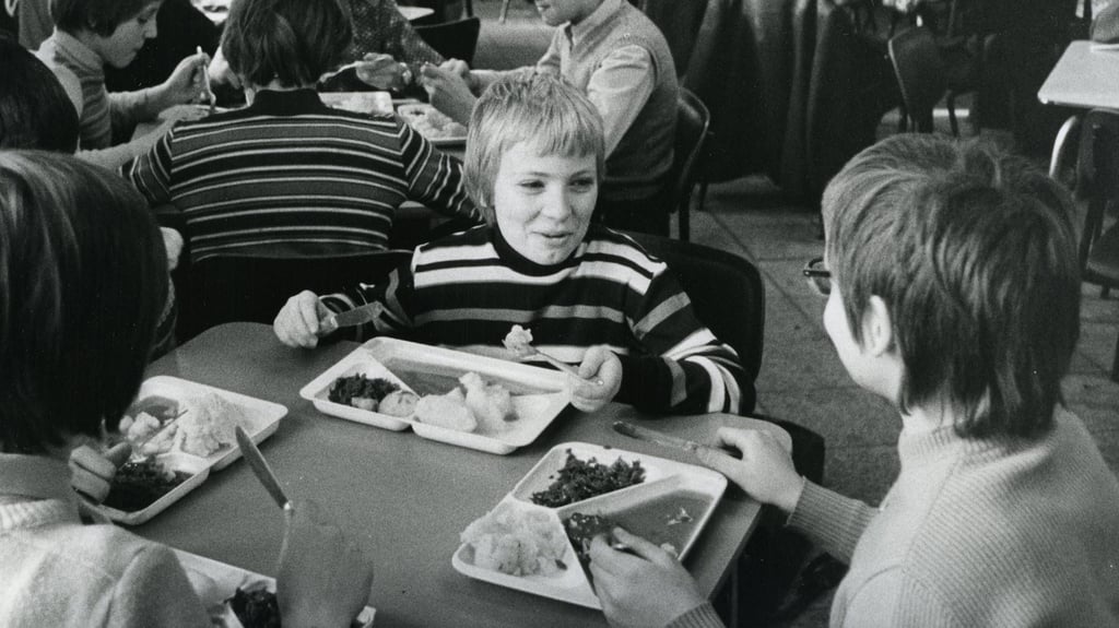 Das Mittagessen in der POS prägte Generationen von DDR-Schulkindern.