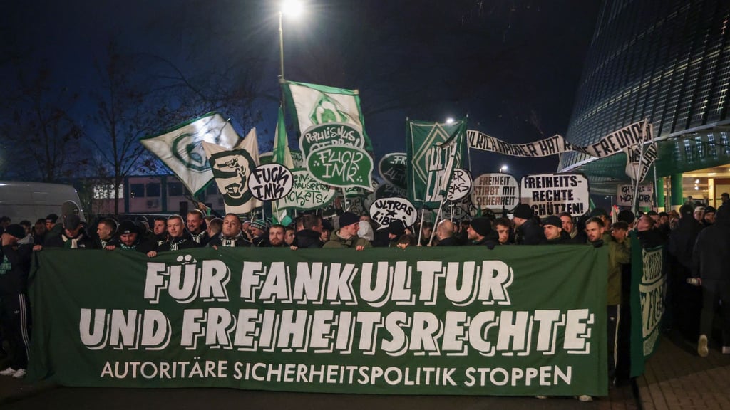 Die Fans hatten wochenlang protestiert. (Archivbild)