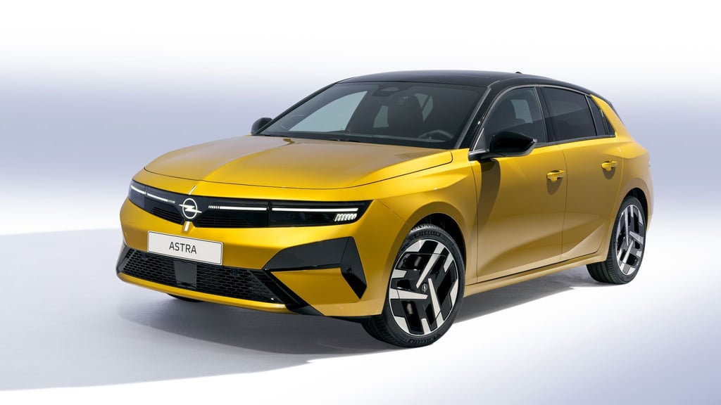Retuschiertes Design, modernisierte Technik und erweiterte Ausstattung: Der Opel Astra bekommt ein Facelift.