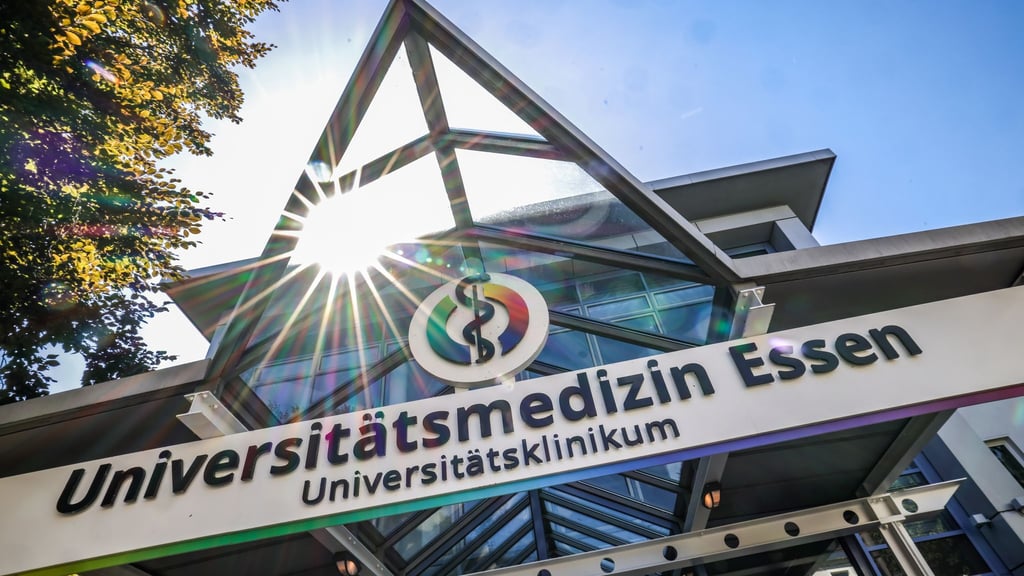 Bei den Ermittlungen gegen einen ehemaligen Krankenpfleger der Uni-Klinik Essen wurden mutmaßliche Opfer identifiziert. (Symbolfoto)